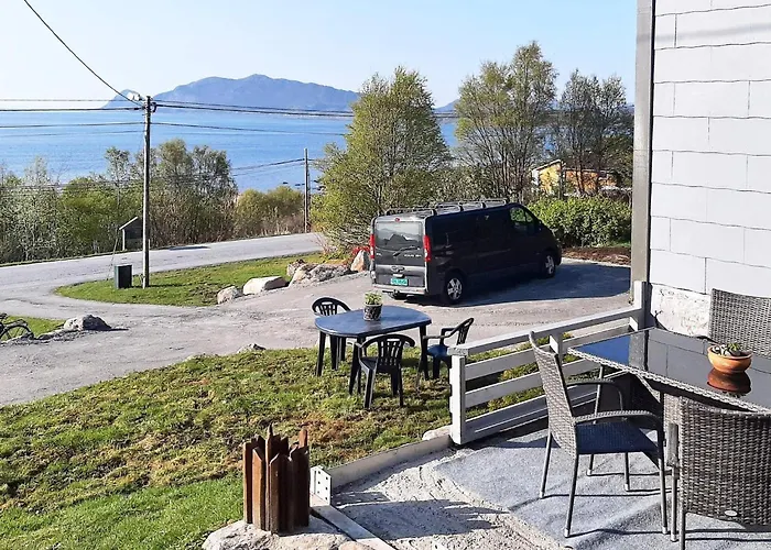 6 Person Holiday Home In Aram-By Traum Ferienhaus *